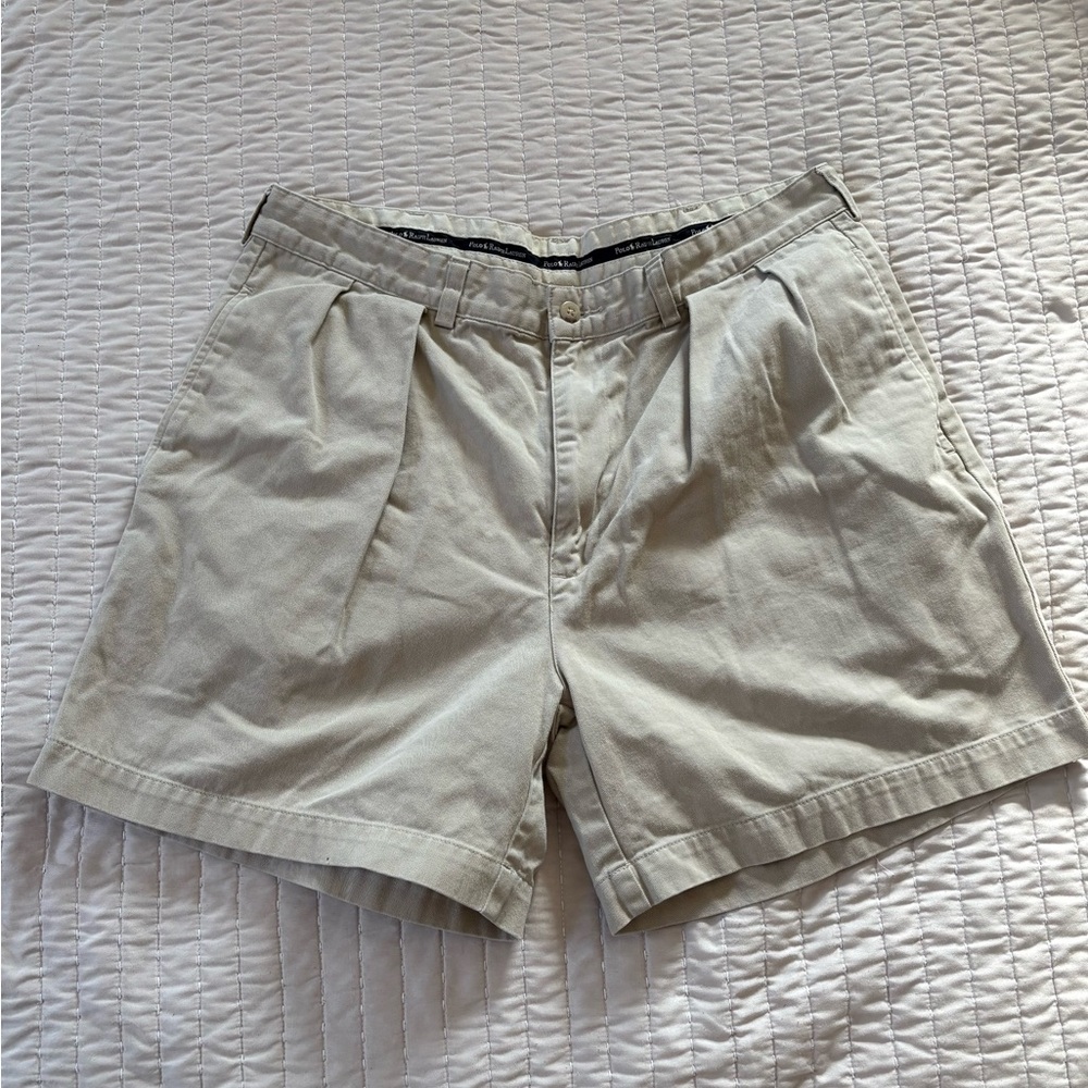 Polo by Ralph Lauren Beige Flat Front Men’s Shorts size 34 Waist